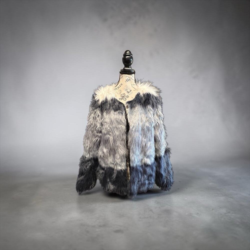 Charlotte Russe Faux Fur Ombré Jacket Size L